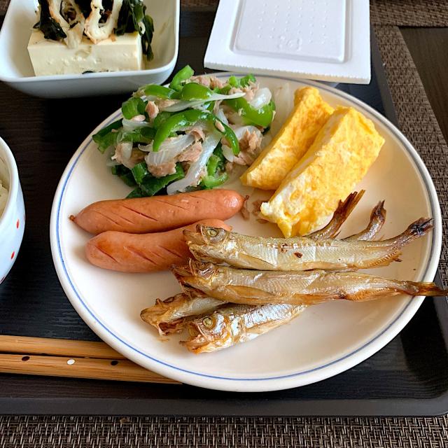 頑張らない普通のご飯 6 20朝ごはんカラフトししゃも 冷凍 朝ごはん